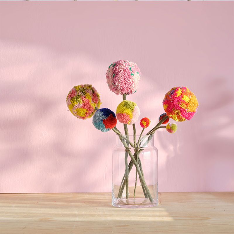 Aveva - Endless flower - Pom Pom thistle M lilac-neon